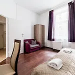 Mostowa Standard By Bookinghost *