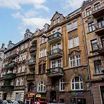 Mostowa Standard By Bookinghost شقة بوزنان